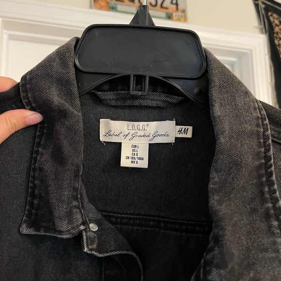 H&M Cropped Black Denim Jacket - Picture 6 of 6